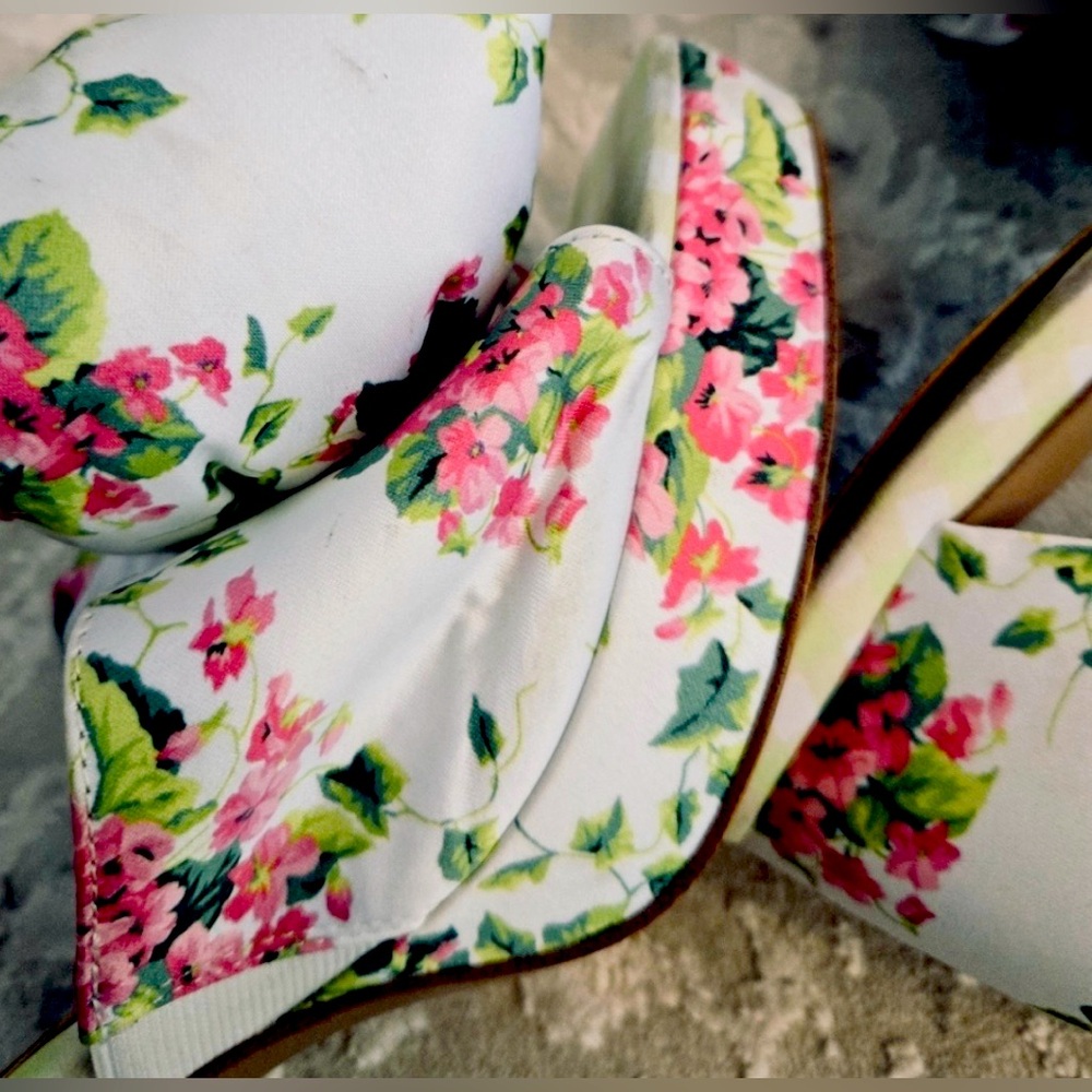 Betsey Johnson Pink, White & Green Floral with Jewel Mules & Chunky Heels - Picture 8 of 14